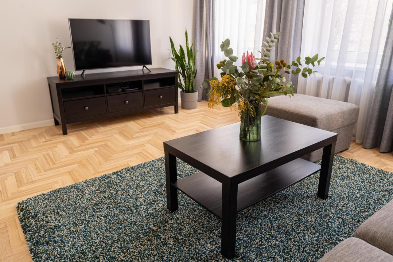 Lovely Apartment In The City Center Kaunas Eksteriør bilde